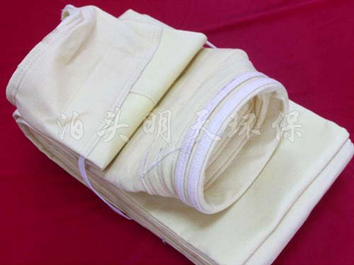 PTFE覆膜針刺氈布袋 PTFE覆膜針刺氈布袋